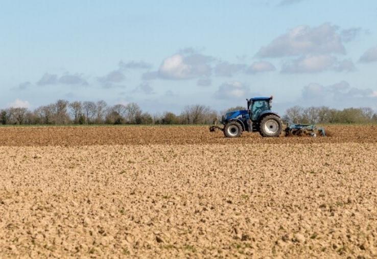 La gestion du sol est choisie par un tiers des exploitants accompagnés pour la réserve en eau, la portance et contre l'érosion.